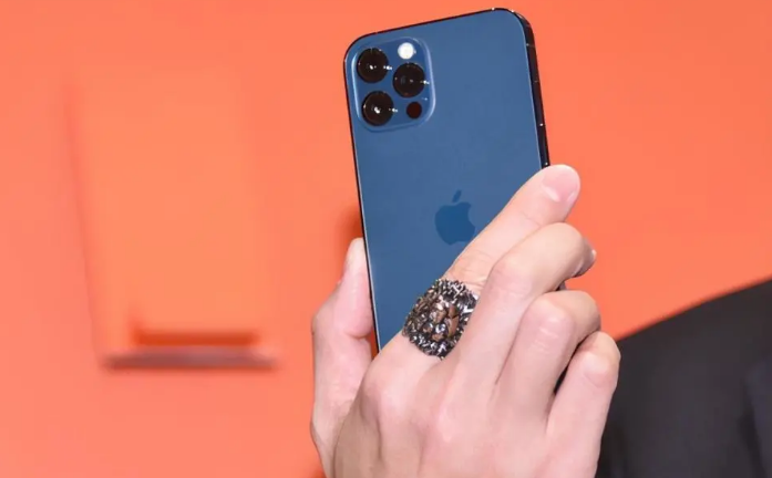 园林办事处苹果手机维修分享iPhone12系列重启方法教程 